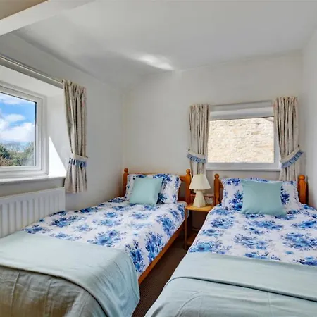 بيت للعطل Vintage Holiday In Carlton With Private Garden ليبرن